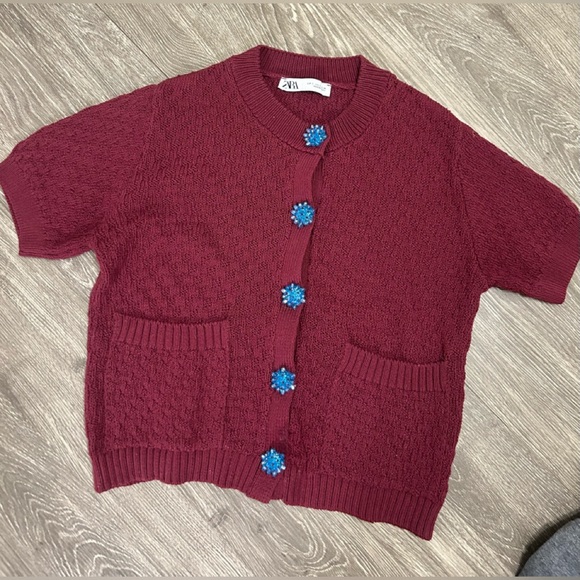 Zara Sweaters - ZARA JEWEL Button Knit Cardigan. Size Small.